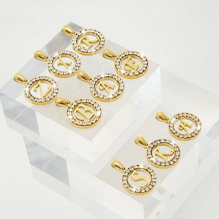 Personalizovaný náhrdelník s iniciálami