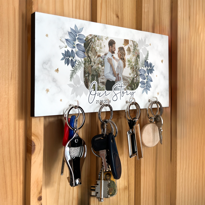 Personalizovaný držiak na kľúče – Náš príbeh