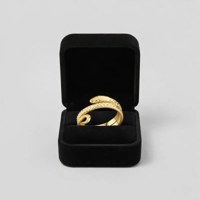 Nastaviteľný prsteň – Had