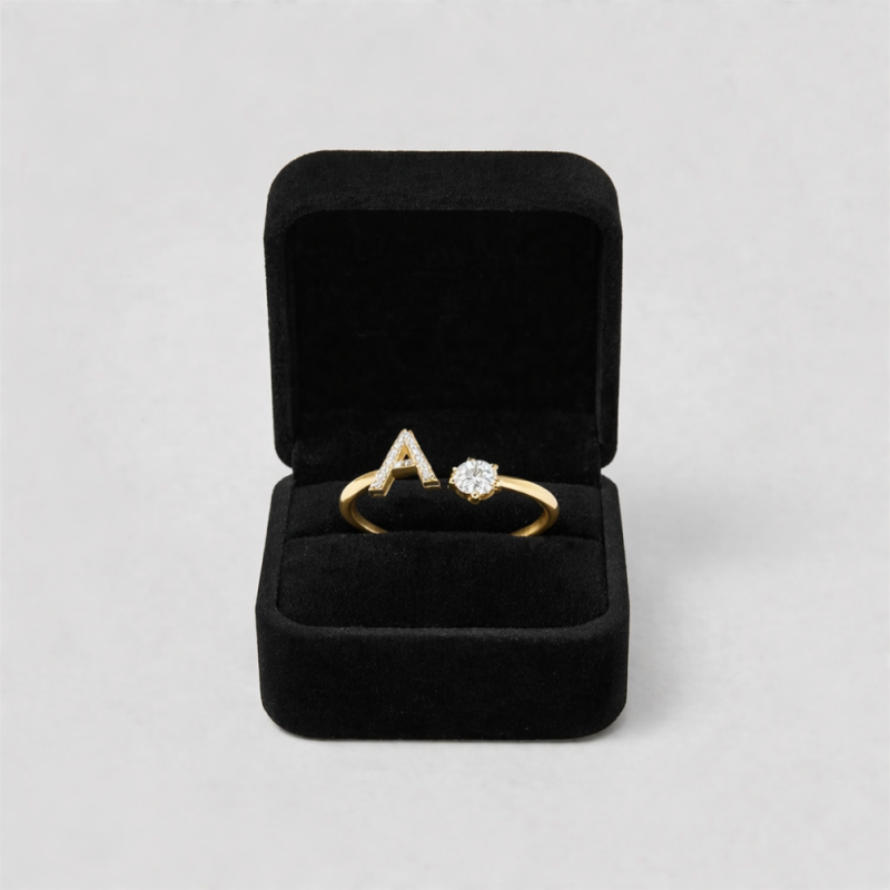 Personalizovaný prsteň s iniciálou