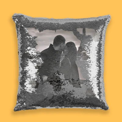 Personalizovaný vankúš s flitrami - Čierno-biely