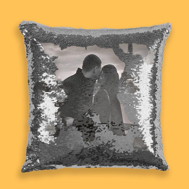 Personalizovaný vankúš s flitrami - Čierno-biely