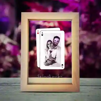 Svietiaci fotorámik - 2 Hearts Cards