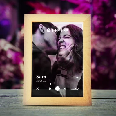 Svietiaci fotorámik – Spotify