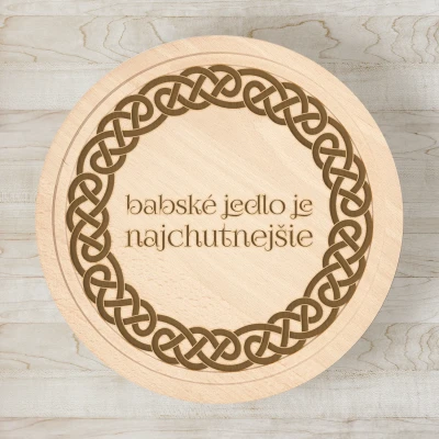 Kruhová krájacia doska s personalizáciou - Darček pre babku